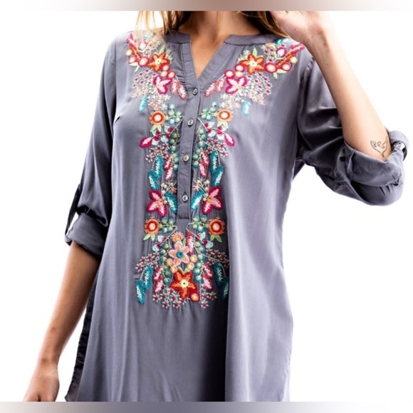 Solitaire Dove Tea Time Garden Tunic top dress gray embroidery colorful size L - Picture 3 of 16